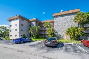 8161 SW 24th Ct, Davie, FL 33324 - Photo 3