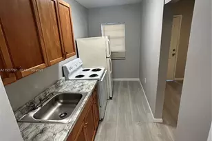 1720 NW 1st Pl, Miami, FL 33136 - Photo 5