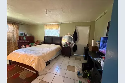 3737 NW 1st Ct, Lauderhill, FL 33311 - Photo 9