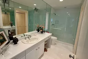 3508 Bayshore Villas Dr, Miami, FL 33133 - Photo 7