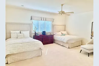 3508 Bayshore Villas Dr, Miami, FL 33133 - Photo 37