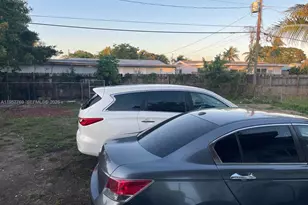 10791 SW 221st St, Miami, FL 33170 - Photo 9