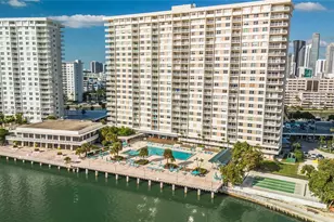 300 Bayview Dr, Sunny Isles Beach, FL 33160 - Photo 5