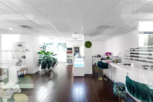 300 Bayview Dr, Sunny Isles Beach, FL 33160 - Photo 61