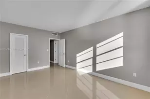 300 Bayview Dr, Sunny Isles Beach, FL 33160 - Photo 29