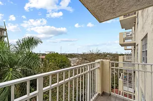 1750 NW 27th Ave, Miami, FL 33125 - Photo 15