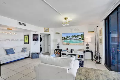 1330 West Ave #1811, Miami Beach, FL 33139 - Photo 7