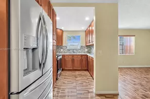 160 Markham H, Deerfield Beach, FL 33442 - Photo 13