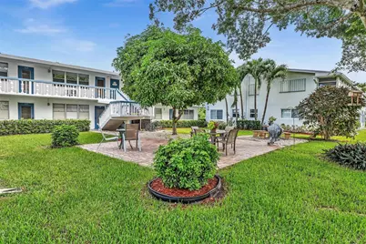 160 Markham H #160, Deerfield Beach, FL 33442 - Photo 35
