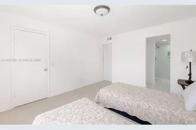 10434 Sunrise Lakes Blvd #109, Sunrise, FL 33322 - Photo 11