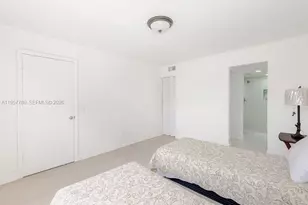 10434 Sunrise Lakes Blvd, Sunrise, FL 33322 - Photo 11