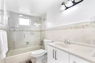 3600 NE 170th St, North Miami Beach, FL 33160 - Photo 25
