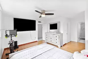 3600 NE 170th St, North Miami Beach, FL 33160 - Photo 5