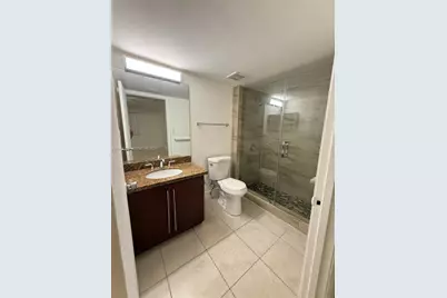 761 N Pine Island Road #104, Plantation, FL 33324 - Photo 21
