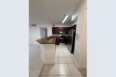 761 N Pine Island Road #104, Plantation, FL 33324 - Photo 17