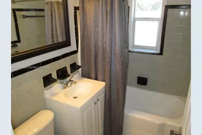 2127 Wilson St, Hollywood, FL 33020 - Photo 11