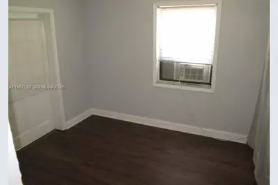 2127 Wilson St, Hollywood, FL 33020 - Photo 9