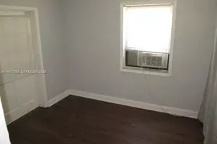 2127 Wilson St, Hollywood, FL 33020 - Photo 9