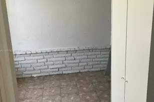 2127 Wilson St, Hollywood, FL 33020 - Photo 15