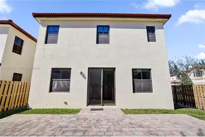 8895 NW 100th Pl, Doral, FL 33178 - Photo 37