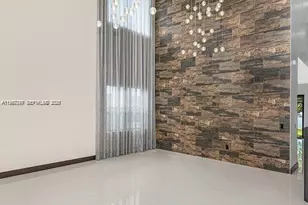 8981 NW 154th Terrace, Miami Lakes, FL 33018 - Photo 5