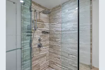 2900 NE 7th Ave #3301, Miami, FL 33137 - Photo 17