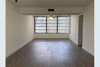 1705 Whitehall Dr #102, Davie, FL 33324 - Photo 5