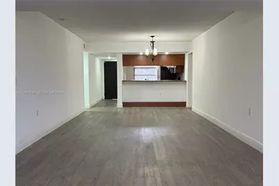 1705 Whitehall Dr #102, Davie, FL 33324 - Photo 7