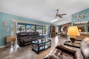 1128 W Rainwood Cir W, Palm Beach Gardens, FL 33410 - Photo 9