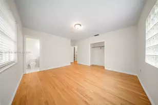 670 NE 56th St, Miami, FL 33137 - Photo 31
