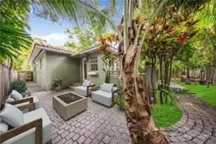 670 NE 56th St, Miami, FL 33137 - Photo 9