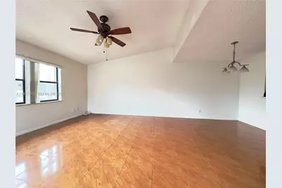 1287 NW 123rd Ter #1287, Pembroke Pines, FL 33026 - Photo 5