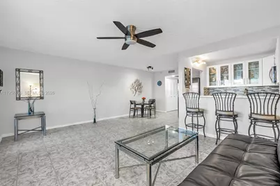 1116 E Cambridge  E #1116, Deerfield Beach, FL 33442 - Photo 9