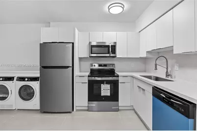 1740 Funston St #5, Hollywood, FL 33020 - Photo 15