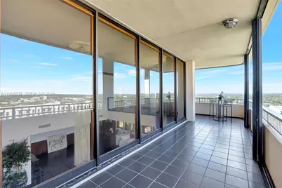 11113 Biscayne Blvd #PH1, Miami, FL 33181 - Photo 21