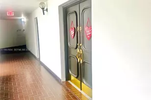 13953 Kendale Lakes Cir, Miami, FL 33183 - Photo 7