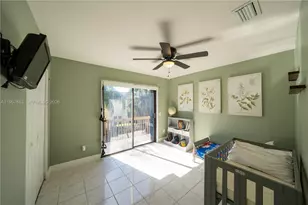15552 SW 48th St, Miami, FL 33185 - Photo 13