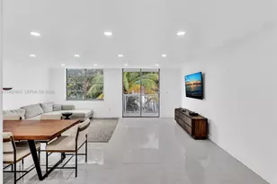 10000 W Bay Harbor Dr, Bay Harbor Islands, FL 33154 - Photo 7