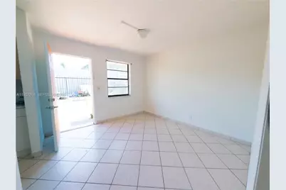 1716 NW 19th St #4, Miami, FL 33125 - Photo 1
