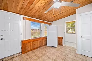 170 Poinsettia Cir NE, Port Charlotte, FL 33952 - Photo 9