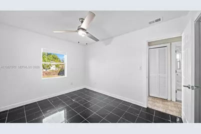 170 Poinsettia Cir NE, Port Charlotte, FL 33952 - Photo 5