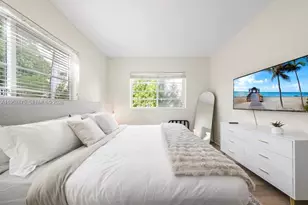 1471 Lincoln Terrace, Miami Beach, FL 33139 - Photo 11