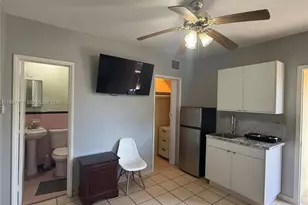 275 W 16th St, Hialeah, FL 33010 - Photo 13