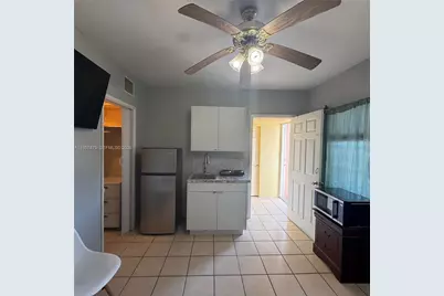 275 W 16th St #0, Hialeah, FL 33010 - Photo 9