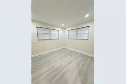 108 NW 3rd Ave, Hallandale Beach, FL 33009 - Photo 13