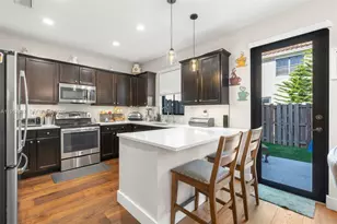 9615 Watercrest Isle, Parkland, FL 33076 - Photo 7