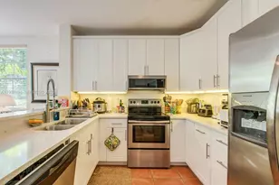 9267 SW 227th St, Cutler Bay, FL 33190 - Photo 11