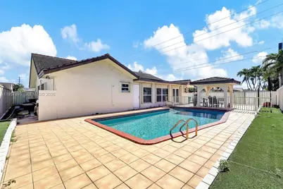 1992 SW 139th Ct, Miami, FL 33175 - Photo 15