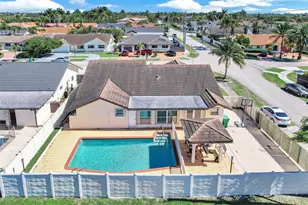 1992 SW 139th Ct, Miami, FL 33175 - Photo 13