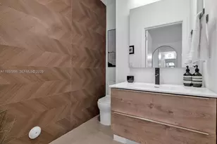 2851 SW 33rd Ct, Miami, FL 33133 - Photo 15